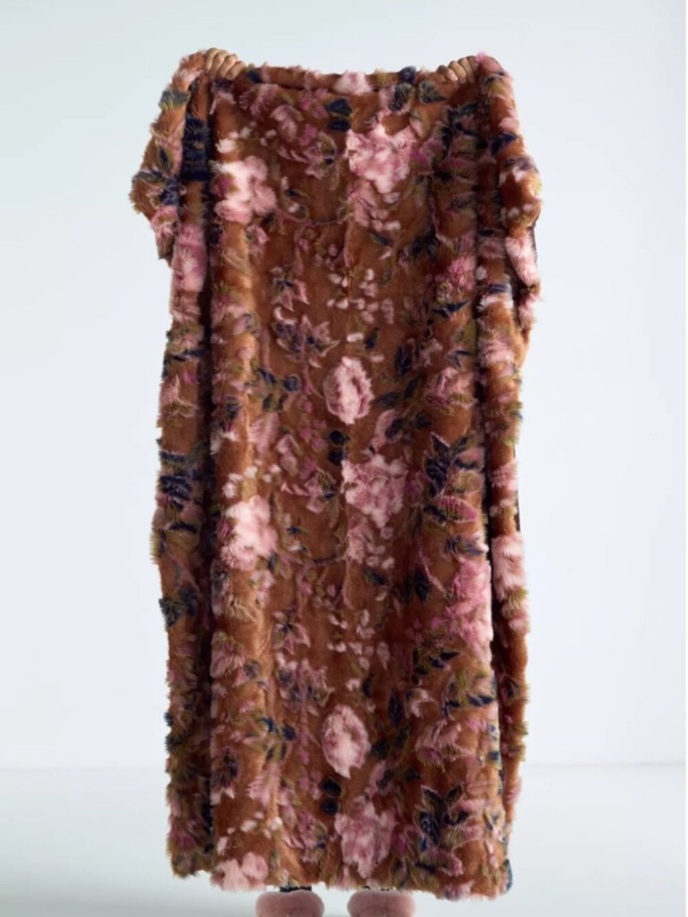 Anthropologie Seren Floral Jacquard Faux Fur Throw Blanket | 50" x 70"